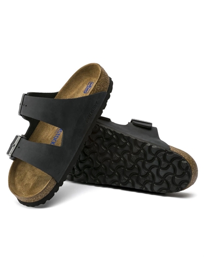 Arizona Soft Footbed Oiled Leather Sandal - Black - Birkenstock